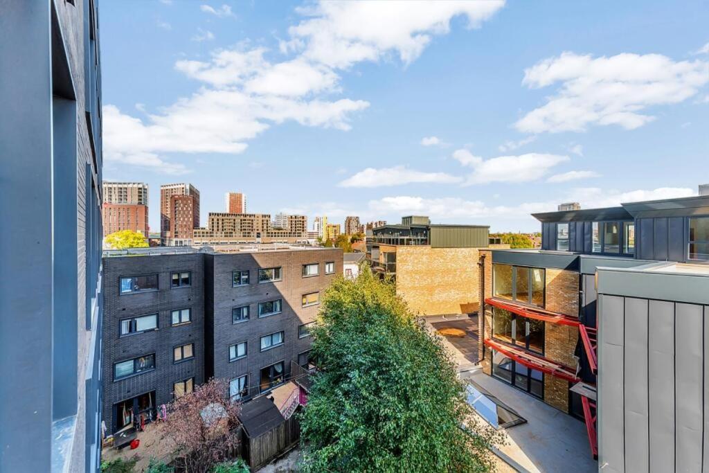 Cozycomfy Luxury Apartment London Exteriör bild