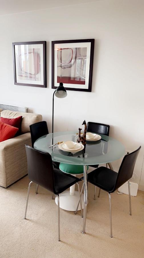 Cozycomfy Luxury Apartment London Exteriör bild